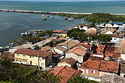  Houses in the lower part of the city of Santa Cruz Cabralia - port region with the Joao de Tiba River and the Atlantic Ocean in the background  - Santa Cruz Cabralia city - Bahia state (BA) - Brazil
