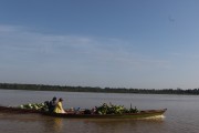 Riverines in a canoe on the Madeira River - Nova Olinda do Norte city - Amazonas state (AM) - Brazil