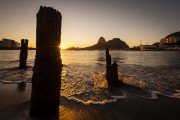 Sugarloaf Mountain at dawn seen from Botafogo Beach - Rio de Janeiro city - Rio de Janeiro state (RJ) - Brazil