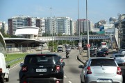 View of the Armando Lombardi Avenue with the Station of BRT Transoeste - Jardim Oceanico Station - Rio de Janeiro city - Rio de Janeiro state (RJ) - Brazil