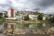 Buildings and houses on the banks of the Itapemirim River - Cachoeiro de Itapemirim city - Espirito Santo state (ES) - Brazil