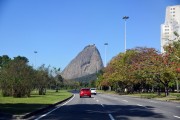 Traffic - Infante Dom Henrique Avenue with the Sugarloaf in the background - Rio de Janeiro city - Rio de Janeiro state (RJ) - Brazil
