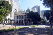 Facade of the Municipal Theater of Rio de Janeiro (1909) - Rio de Janeiro city - Rio de Janeiro state (RJ) - Brazil