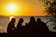 People on the edge of Ipanema - Porto Alegre city - Rio Grande do Sul state (RS) - Brazil