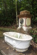 Detail of bathtub and fountain - Tijuca Forest - Rio de Janeiro city - Rio de Janeiro state (RJ) - Brazil