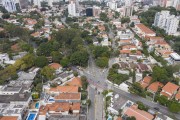 Picture taken with drone of the intersection of Joao Moura and Abegoaria streets - Sao Paulo city - Sao Paulo state (SP) - Brazil