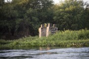 Brick structure that supported a large wheel that captured water in Pequeno River on Assunçao Island - disappeared after flooding on the island - Terra Indígena Truka - Cabrobo city - Pernambuco state (PE) - Brazil