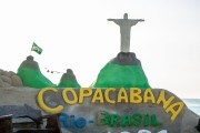 Sand sculpture depicting Christ the Redeemer and Sugarloaf Mountain - Copacabana Beach - Rio de Janeiro city - Rio de Janeiro state (RJ) - Brazil