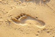 Footprint in the sand of Copacabana beach - Rio de Janeiro city - Rio de Janeiro state (RJ) - Brazil