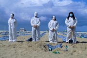 NGO Rio de Paz holds demonstration on Copacabana Beach for the 400,000 deaths of Covid 19 in Brazil - Rio de Janeiro city - Rio de Janeiro state (RJ) - Brazil