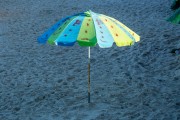 Sun umbrella - Copacabana Beach - Rio de Janeiro city - Rio de Janeiro state (RJ) - Brazil