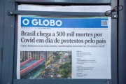 June 20 edition of the O Globo newspaper with headlines stating that Brazil had 500,000 killed by Covid 19 - Rio de Janeiro city - Rio de Janeiro state (RJ) - Brazil