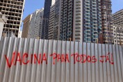 Pixation on construction siding encouraging vaccination against Covid-19 - Largo da Carioca - Rio de Janeiro city - Rio de Janeiro state (RJ) - Brazil