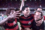Dada Maravilha and Paulo Cesar Caju (covered by the hand) - Soccer players - Celebrating the Guanabara Cup title by Clube de Regatas Flamengo - Rio de Janeiro city - Rio de Janeiro state (RJ) - Brazil