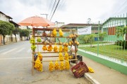 Fruit sales at a street stall - Guarani city - Minas Gerais state (MG) - Brazil