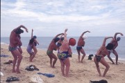 Stretching class at Ipanema Beach - 1990s - Rio de Janeiro city - Rio de Janeiro state (RJ) - Brazil