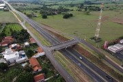 Picture taken with drone of the Assis Chateaubriand Highway (SP-425) - between Sao Jose do Rio Preto and Guapiaçu - Guapiacu city - Sao Paulo state (SP) - Brazil