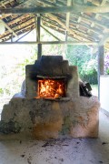 Wood-fired clay oven by Dona Dodoca, personality of Tres Picos State Park - Nova Friburgo city - Rio de Janeiro state (RJ) - Brazil