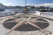 Drawing of compass in the mirante of the Short wall of Urca  - Rio de Janeiro city - Rio de Janeiro state (RJ) - Brazil
