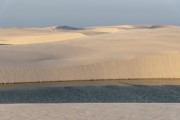 Lagoon and dunes - Lencois Maranhenses National Park  - Barreirinhas city - Maranhao state (MA) - Brazil