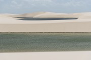 Lagoon and dunes - Lencois Maranhenses National Park  - Barreirinhas city - Maranhao state (MA) - Brazil