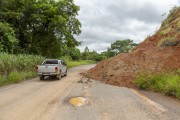 Landslide on Highway MG-353 - Section between Guarani and Rio Novo - Guarani city - Minas Gerais state (MG) - Brazil