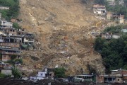 Firefighters searching for bodies in Morro da Oficina after landslides and flooding caused by heavy rains - Petropolis city - Rio de Janeiro state (RJ) - Brazil