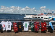 Sale of soccer uniforms in the Port of Manaus - Manaus city - Amazonas state (AM) - Brazil