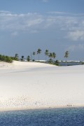 Lagoon and dunes - Lencois Maranhenses National Park  - Santo Amaro do Maranhao city - Maranhao state (MA) - Brazil