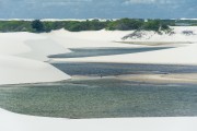 Lagoon and dunes - Lencois Maranhenses National Park  - Santo Amaro do Maranhao city - Maranhao state (MA) - Brazil