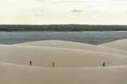 Tourists walking over dunes - Delta of Parnaiba - Araioses city - Maranhao state (MA) - Brazil