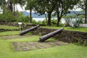 Cannons in the garden of the former Forte Defensor Perpetuo (1703), now the Centro de Artes de Tradições Populares de Paraty (Arts Center of Folk Traditions of Paraty) - Paraty city - Rio de Janeiro state (RJ) - Brazil
