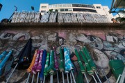 Beach umbrella and beach chairs - Arpoador Beach - Rio de Janeiro city - Rio de Janeiro state (RJ) - Brazil