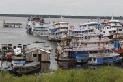 Fishing boats in the harbor at the Panair fair - Manaus city - Amazonas state (AM) - Brazil
