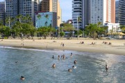 Bathers at Nautico Beach - Fortaleza city - Ceara state (CE) - Brazil
