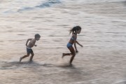 Children running on Arpoador Beach - Rio de Janeiro city - Rio de Janeiro state (RJ) - Brazil