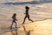 Children running on Arpoador Beach - Rio de Janeiro city - Rio de Janeiro state (RJ) - Brazil