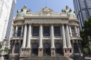 Facade of the Municipal Theater of Rio de Janeiro (1909) from Cinelandia Square - Rio de Janeiro city - Rio de Janeiro state (RJ) - Brazil