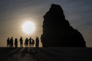 Tourists waiting for the sunset near Two Brothers Mountain - Fernando de Noronha Marine National Park - Fernando de Noronha city - Pernambuco state (PE) - Brazil
