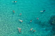 Tourists snorkeling at Sancho Beach - Fernando de Noronha Marine National Park - Fernando de Noronha city - Pernambuco state (PE) - Brazil