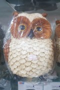 Decorative owl for sale at the Luiz Gonzaga Center for Northeastern Traditions - Rio de Janeiro city - Rio de Janeiro state (RJ) - Brazil