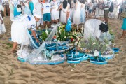 Offerings at the feast of Yemanja promoted by Mercadao de Madureira - Copacabana Beach - Rio de Janeiro city - Rio de Janeiro state (RJ) - Brazil