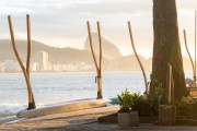 Hawaiian Canoe Outrigger - Copacabana Beach with Sugarloaf Mountain in the background - Rio de Janeiro city - Rio de Janeiro state (RJ) - Brazil