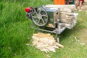 Sugarcane grinder for preparing sugarcane juice - Aterro do Flamengo - Rio de Janeiro city - Rio de Janeiro state (RJ) - Brazil