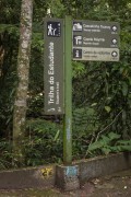 Signpost for the Student Trail in Tijuca Forest - Tijuca National Park - Rio de Janeiro city - Rio de Janeiro state (RJ) - Brazil