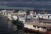 Boats moored in the Port of Modern Manaus - Manaus city - Amazonas state (AM) - Brazil
