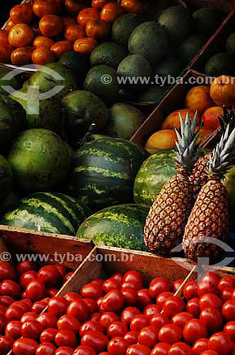  Feira - Tomate, Abacaxi, Melancia, Coco e Manga - Rio de Janeiro - RJ - Brasil - Outubro de 2006  - Rio de Janeiro - Rio de Janeiro - Brasil