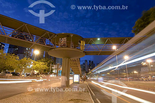  Passarela na Avenida Centenário - Salvador - BA - Brasil  - Salvador - Bahia - Brasil