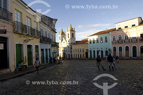  Casario ao lado da Igreja Nossa Senhora do Rosário dos Pretos - centro histórico de Salvador  - BA - Brasil  - Salvador - Bahia - Brasil