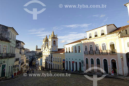  Casario ao lado da Igreja Nossa Senhora do Rosário dos Pretos - centro histórico de Salvador  - BA - Brasil - Data: 2006 